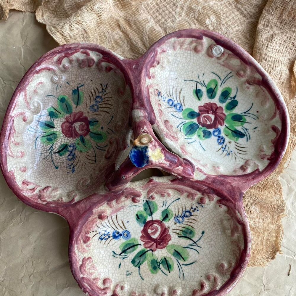 Burgundy and Tan Dinnerware